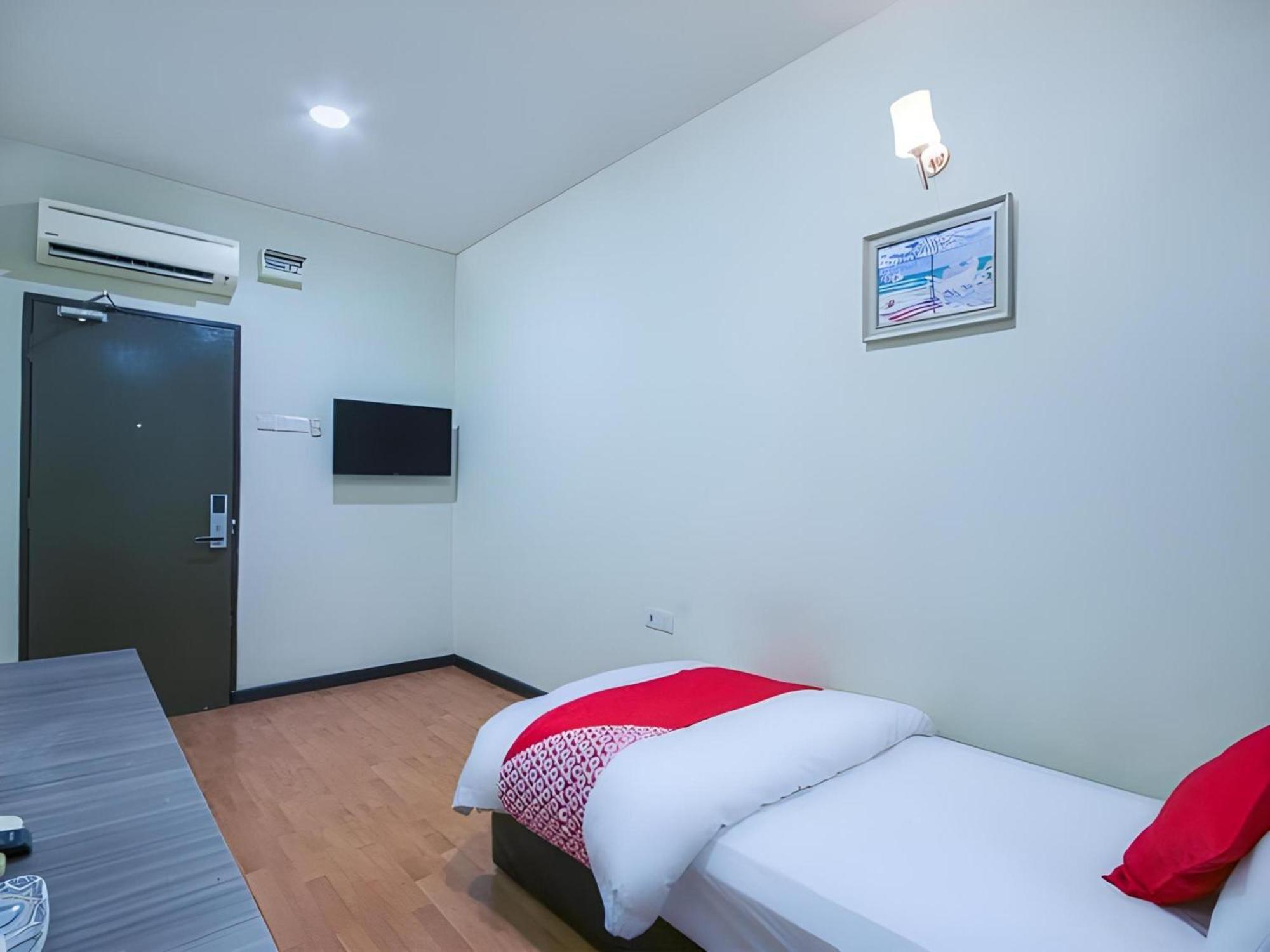 Capital O 812 Hotel Smc Seksyen 13 Shah Alam Zewnętrze zdjęcie