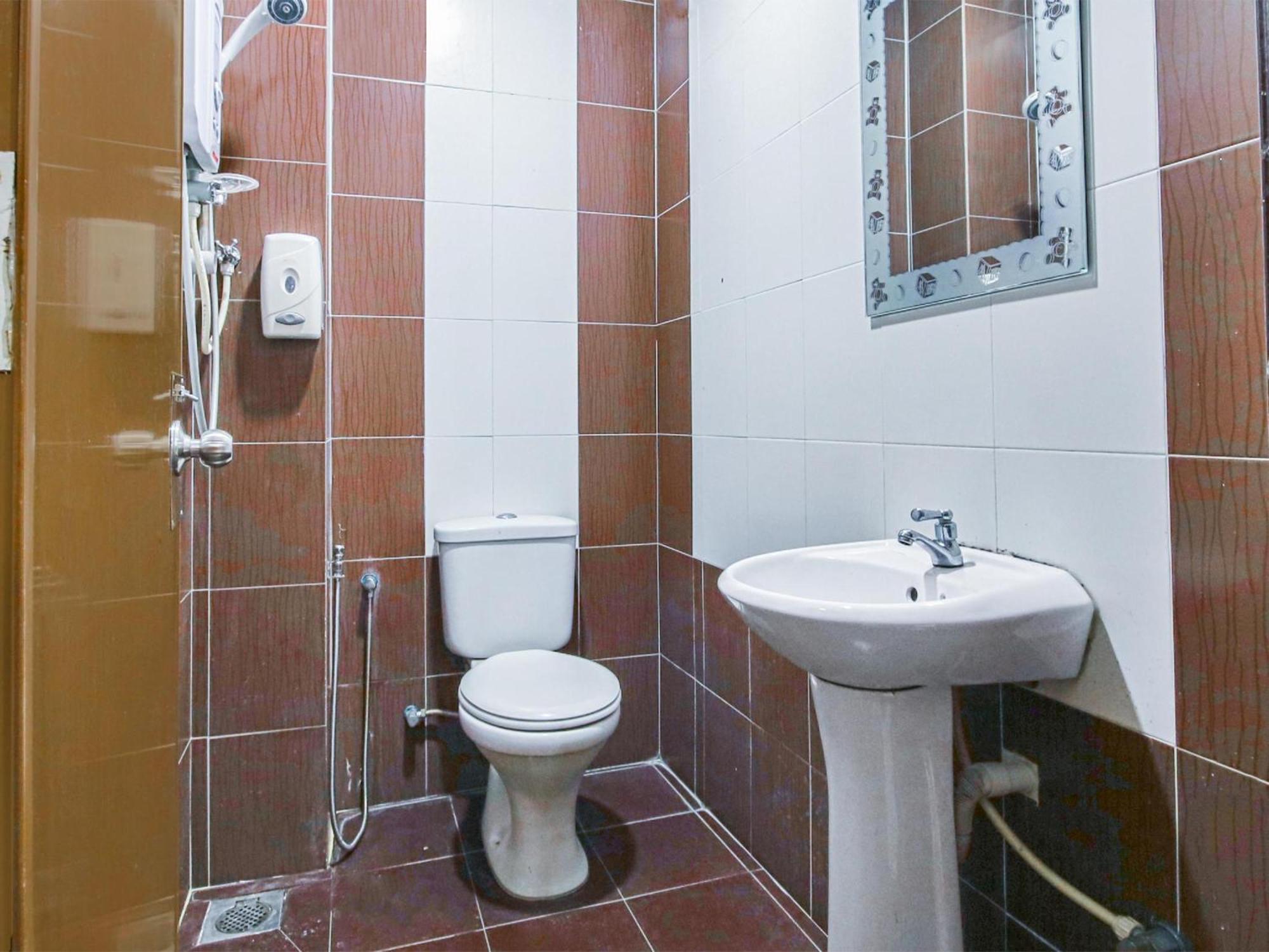 Capital O 812 Hotel Smc Seksyen 13 Shah Alam Zewnętrze zdjęcie