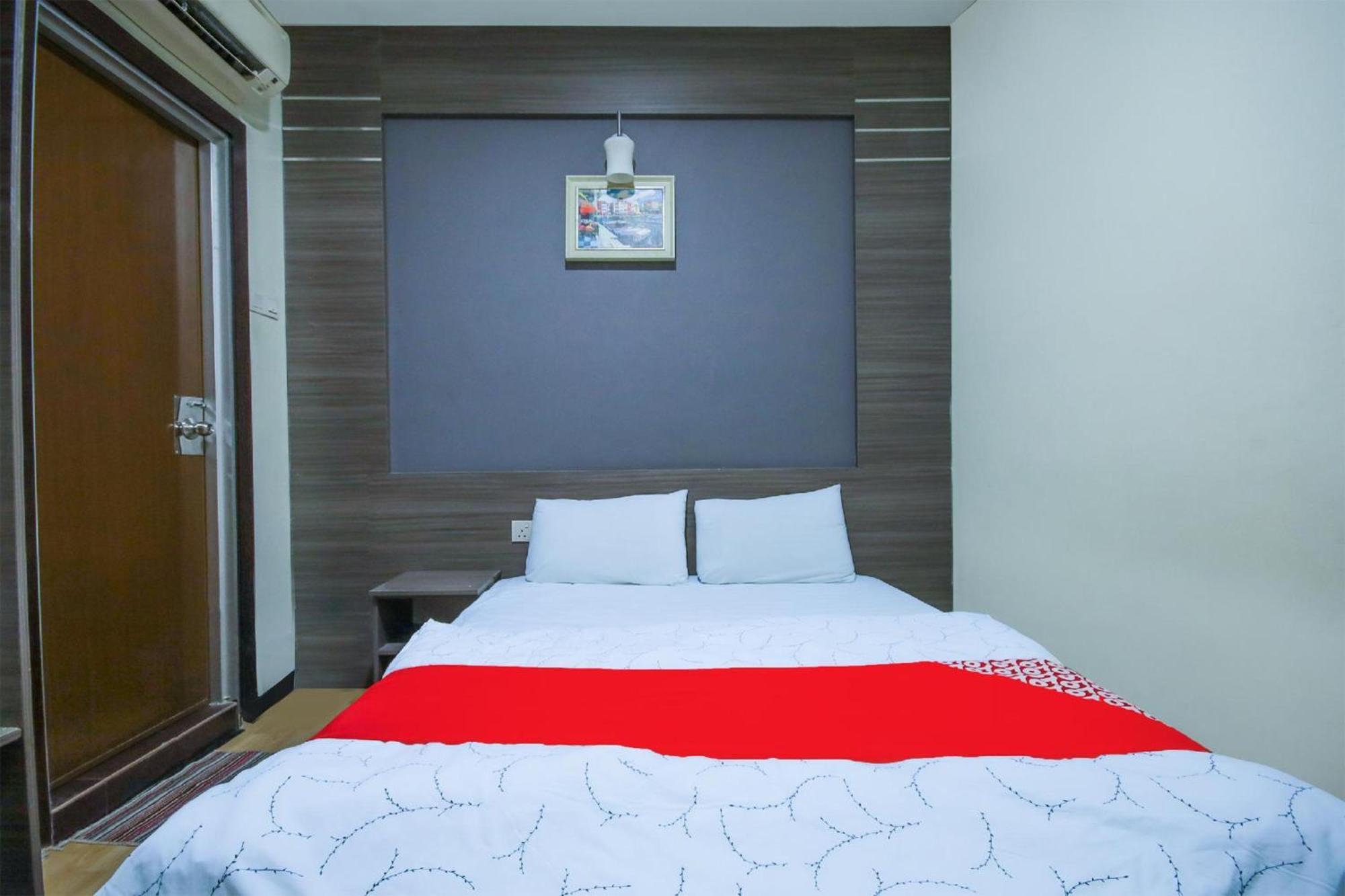Capital O 812 Hotel Smc Seksyen 13 Shah Alam Zewnętrze zdjęcie